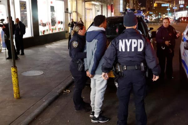 NYPD at the scene of a male stabbed between 25th and 26th Street on Park Avenue and is likely. NYPD on 28 Street at juveniles in custody, possibly related to the stabbing.(nypostinhouse) (Kevin C. Downs for The New York Post)