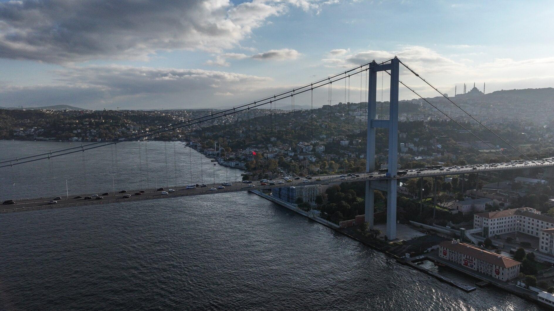 First Bosphorus bridge commemorates 51st anniversary